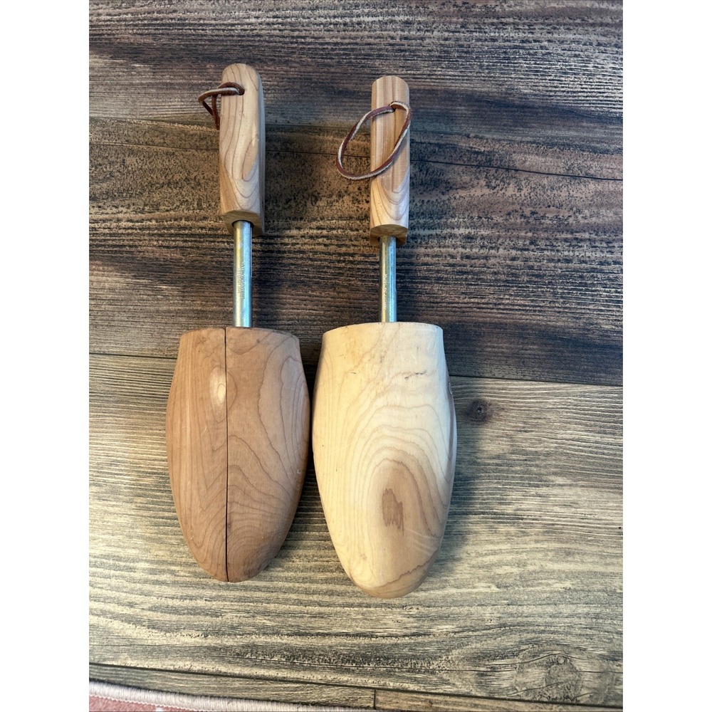 Rochester Cedar Cowboy Boot Tree Set of 2 Size XL